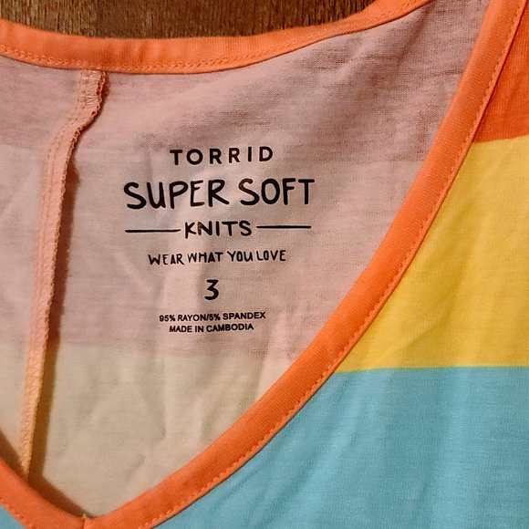 Torrid Super Soft Knit Tunic Tank Top - Picture 2 of 2